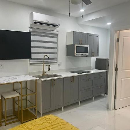 Stunning Deluxe Studio Hialeah Esterno foto