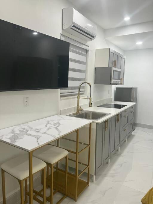 Stunning Deluxe Studio Hialeah Esterno foto